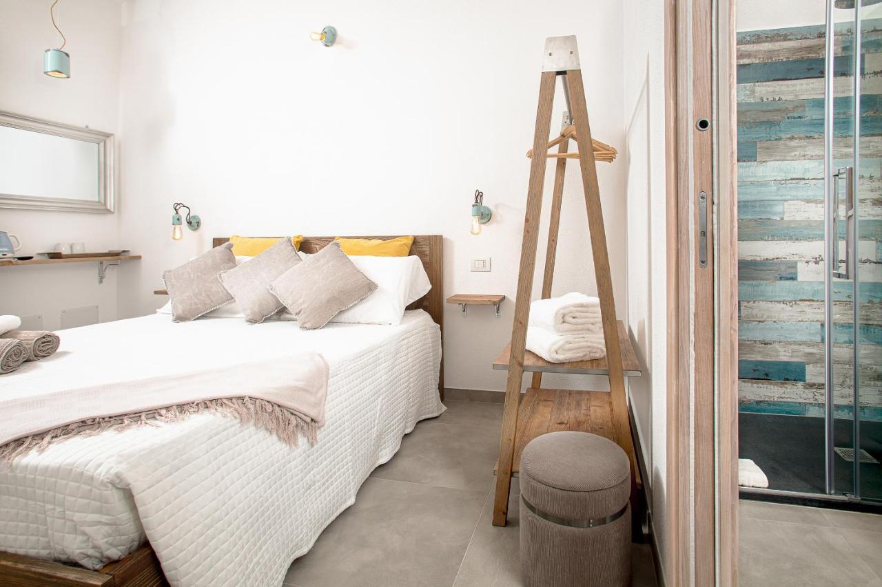 La Casa Di Memmi Suites & Rooms سانتا تيريزا غالّورا المظهر الخارجي الصورة