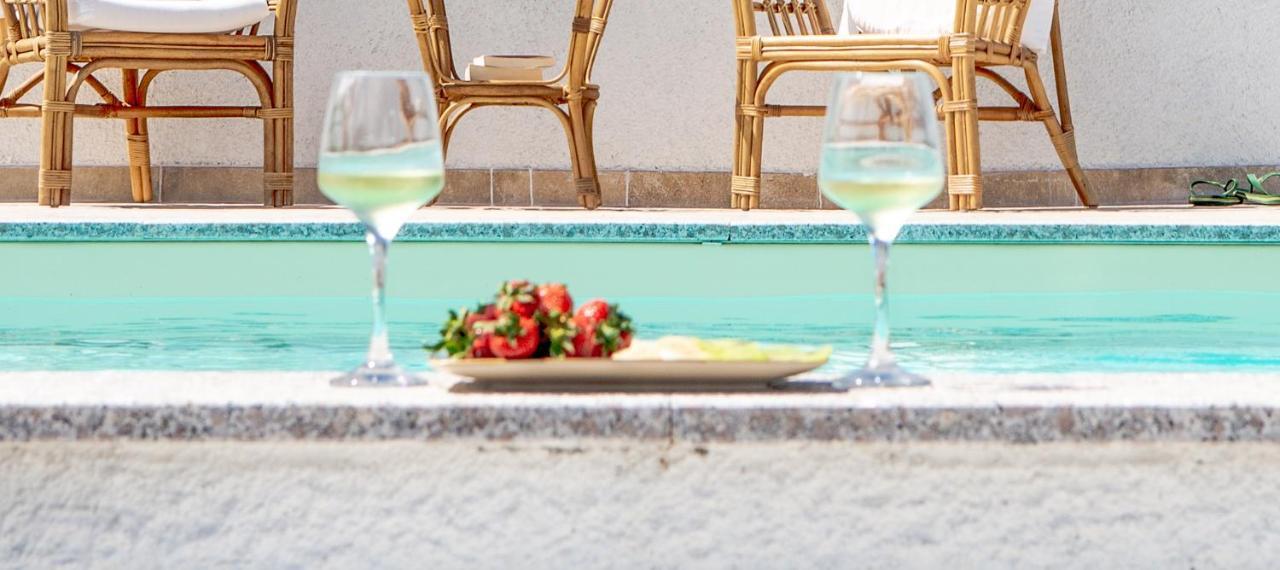 La Casa Di Memmi Suites & Rooms سانتا تيريزا غالّورا المظهر الخارجي الصورة